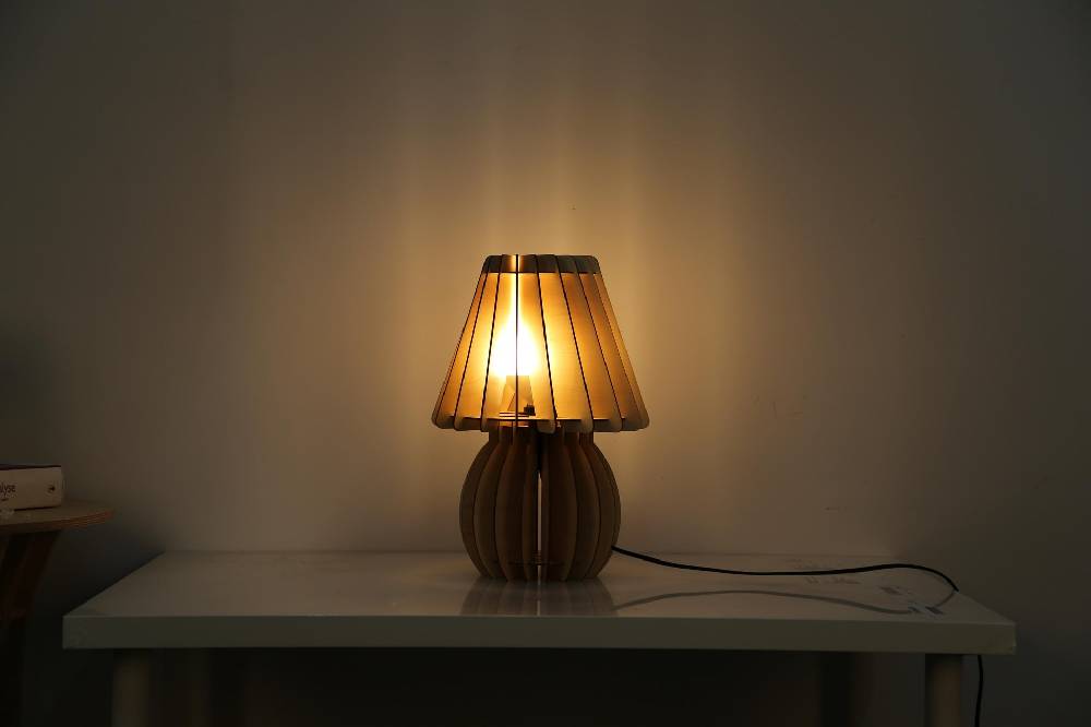 Kayoom Tischlampe Gino Holz Limitierter Zeitrabatt