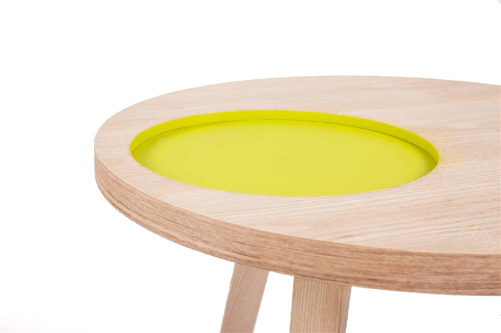 Kayoom Beistelltisch mit Relief (rund) - Beistelltisch Addison II Esche / Grün Tägliche Deals